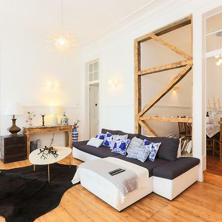 Lisbon Secret & Charming Baixa 4 Bedroom Apartment エクステリア 写真