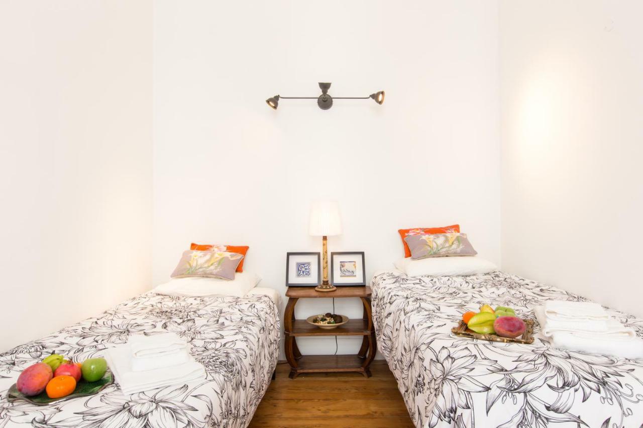 Lisbon Secret & Charming Baixa 4 Bedroom Apartment エクステリア 写真