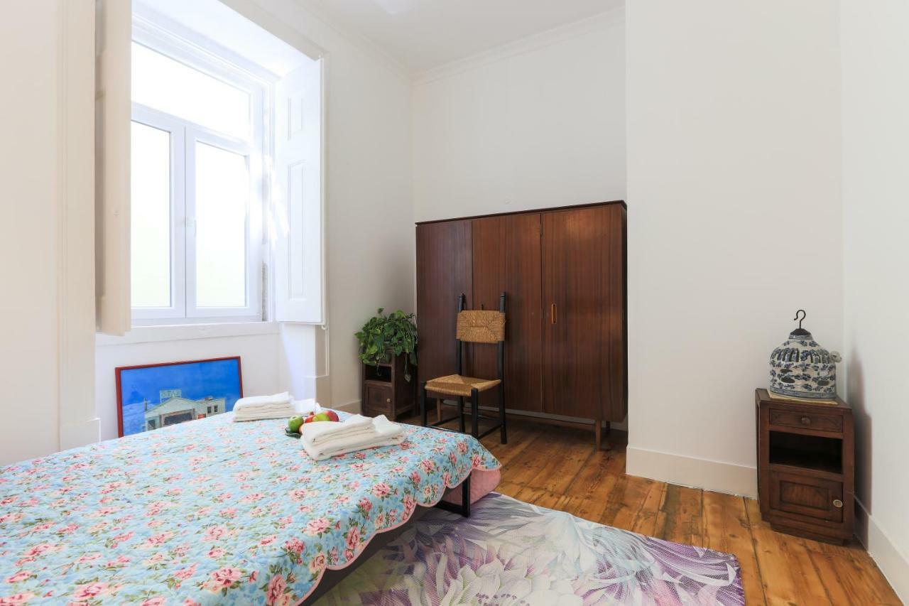 Lisbon Secret & Charming Baixa 4 Bedroom Apartment エクステリア 写真